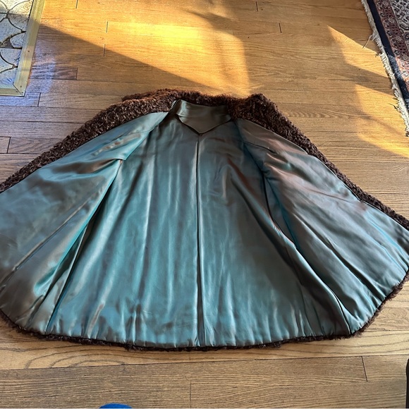 incredible vintage authentic Persian lamb chocolate brown fur swinger coat M-/L - Picture 3 of 12